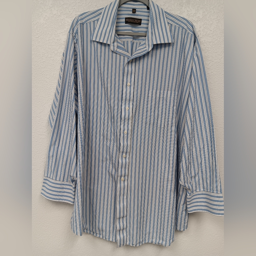 LONG SLEEVE BUTTON DOWN DONALD  J TRUMP DRESS SHIRT